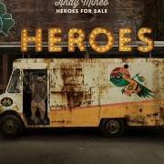 Le texte musical AYO! de ANDY MINEO est également présent dans l'album Heroes for sale (2013)
