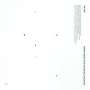 Le texte musical SURROUNDED BY HEADS AND BODIES de THE 1975 est également présent dans l'album A brief inquiry into online relationships (2018)