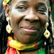 Le texte musical DEM A FIGHT (FREEDOM) de RITA MARLEY est également présent dans l'album We must carry on (1988)