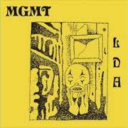 Le texte musical ME AND MICHAEL de MGMT est également présent dans l'album Little dark age (2018)