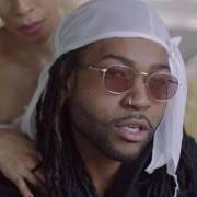 Le texte musical LOW BATTERY de PARTYNEXTDOOR est également présent dans l'album Colours 2 (2017)