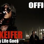 Le texte musical ASK ME YESTERDAY de TOM KEIFER est également présent dans l'album The way life goes (2013)