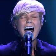 Le texte musical GLITTER IN THE AIR de JACK VIDGEN est également présent dans l'album Yes i am (2011)