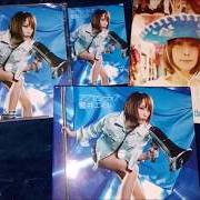 Le texte musical CLOSE FRIEND de EIR AOI est également présent dans l'album Accentier (2016)