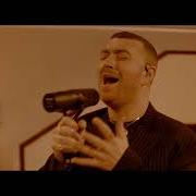 Le texte musical STAY WITH ME (LIVE AT ABBEY ROAD STUDIOS) de SAM SMITH est également présent dans l'album Love goes: live at abbey road studios (2021)