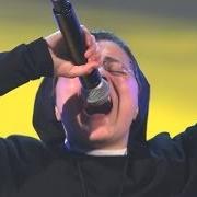 Le texte musical NO ONE (ALICIA KEYS) de SUOR CRISTINA est également présent dans l'album The voice 2014 (2014)