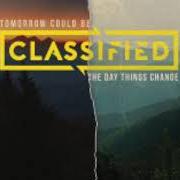 Le texte musical FAMILIAR de CLASSIFIED est également présent dans l'album Classified (2013)