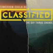 Le texte musical LOOK UP (SIGNS) de CLASSIFIED est également présent dans l'album Classified (2013)