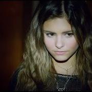 Le texte musical DROWN ME IN YOUR LOVE de JACQUIE LEE est également présent dans l'album Broken ones (2014)