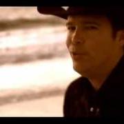 Le texte musical PEOPLE IN PLANES de CLAY WALKER est également présent dans l'album She won't be lonely long (2010)