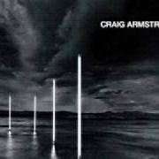 Le texte musical RUTHLESS GRAVITY de CRAIG ARMSTRONG est également présent dans l'album As if to nothing (2002)