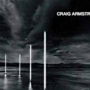 Le texte musical HYMN 2 FEAT. PHOTEK de CRAIG ARMSTRONG est également présent dans l'album As if to nothing (2002)