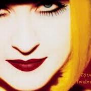 Le texte musical WHAT'S GOING ON de CYNDI LAUPER est également présent dans l'album Twelve deadly cyns... and then some (1995)