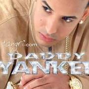 Le texte musical MUÉVETE Y PERREA de DADDY YANKEE est également présent dans l'album El cangri.Com (2002)