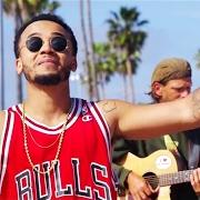 Le texte musical PRECIOUS (ACOUSTIC) de ASTON MERRYGOLD est également présent dans l'album Precious (2017)