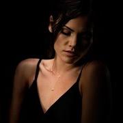 Le texte musical DON'T WASTE MY TIME de SINEAD HARNETT est également présent dans l'album Chapter one (2017)