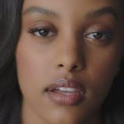 Le texte musical RARE de RUTH B. est également présent dans l'album Rare (2018)