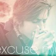 Le texte musical EXCUSE ME de SALVADOR SOBRAL est également présent dans l'album Excuse me (2016)