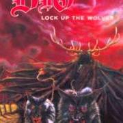 Le texte musical WALK ON WATER de RONNIE JAMES DIO est également présent dans l'album Lock up the wolves (1990)