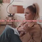 Le texte musical SORRY FOR WRITING ALL THE SONGS ABOUT YOU de CLARA MAE est également présent dans l'album Sorry for writing all the songs about you (2018)