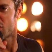 Le texte musical REGARDE TOI de DAVID CHARVET est également présent dans l'album David charvet (1997)