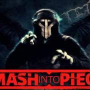 Le texte musical DISASTER HIGHWAY de SMASH INTO PIECES est également présent dans l'album The apocalypse dj (2015)