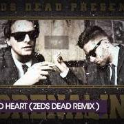 Le texte musical HIT ME de ZEDS DEAD est également présent dans l'album Adrenaline (2012)