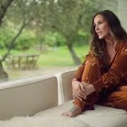 Le texte musical LA MALETA de MALÚ est également présent dans l'album Quince (2026)