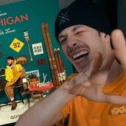 Le texte musical LIFE MUST GO ON de QUINN XCII est également présent dans l'album From michigan with love (2019)