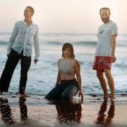 Le texte musical ALL NIGHT ALL DAY de BIG THIEF est également présent dans l'album Double infinity (2025)