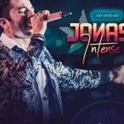 Le texte musical GUERRA DE TRAVESSEIRO de JONAS ESTICADO est également présent dans l'album Jonas esticado (ao vivo) (2017)
