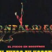 Le texte musical AY NO! de NONPALIDECE est également présent dans l'album El fuego en nosotros (2009)