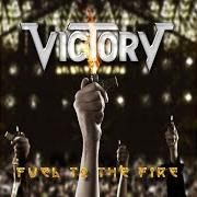 Le texte musical RUNNING SCARED de VICTORY est également présent dans l'album Fuel to the fire (2006)