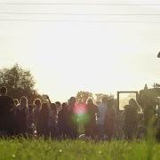 Le texte musical TANZ UM DEIN LEBEN de HENNING WEHLAND est également présent dans l'album Der letzte an der bar (2017)