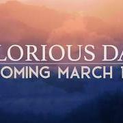 Le texte musical GLORIOUS DAY de CALEB AND KELSEY est également présent dans l'album Glorious day: worship & hymns (2020)