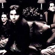 Le texte musical DRUNK IN A BAND de DEL AMITRI est également présent dans l'album Can you do me good? (2002)