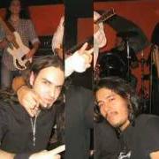 Le texte musical ESPÍRITU DE ROCK N ROLL de LEYENDA est également présent dans l'album Horizontes (2009)