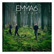 Le texte musical 10 JAHRE de EMMA6 est également présent dans l'album Wir waren nie hier (2017)