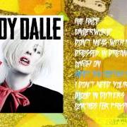 Le texte musical CARRY ON de BRODY DALLE est également présent dans l'album Diploid love (2014)