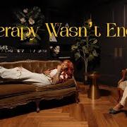 Le texte musical ALL FALLS DOWN de INAYAH est également présent dans l'album Therapy wasn't enough (2026)
