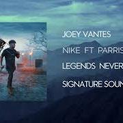 Le texte musical SHOW YOU de JOEY VANTES est également présent dans l'album The season (2019)