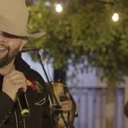 Le texte musical CONTIGO O SIN TI de CARIN LEON est également présent dans l'album Borrachera con los honorables (en vivo) (2020)