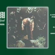 Le texte musical GREY SPACE de CAVETOWN est également présent dans l'album Worm food (2022)