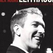Le texte musical SELF PITY de HAMILTON LEITHAUSER est également présent dans l'album Black hours (2014)