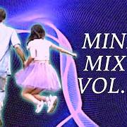 Le texte musical WOWW de MAGDALENA BAY est également présent dans l'album Mini mix vol. 2 (2020)