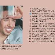 Le texte musical WENN EIN SCHIFF VORÜBERFÄHRT de RAMON ROSELLY est également présent dans l'album Lieblingsmomente (2021)