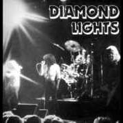 Le texte musical IT'S ELECTRIC de DIAMOND HEAD est également présent dans l'album Diamond lights - ep (1981)