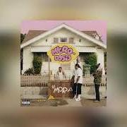 Le texte musical QUIEREN SER YO de MORA est également présent dans l'album Microdosis (2022)