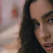 Le texte musical 50FT. de LAUREN JAUREGUI est également présent dans l'album 50ft. (2020)