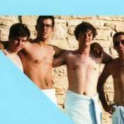 Le texte musical CASHMERE de BADBADNOTGOOD est également présent dans l'album Iv (2016)